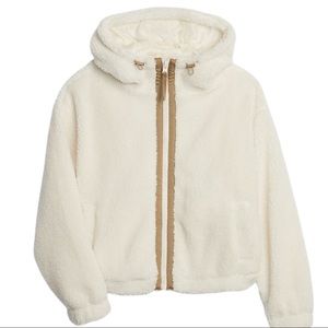 GapFit Sherpa Jacket